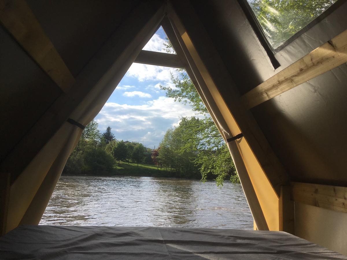 Camping Des Ribieres Конфолан Экстерьер фото